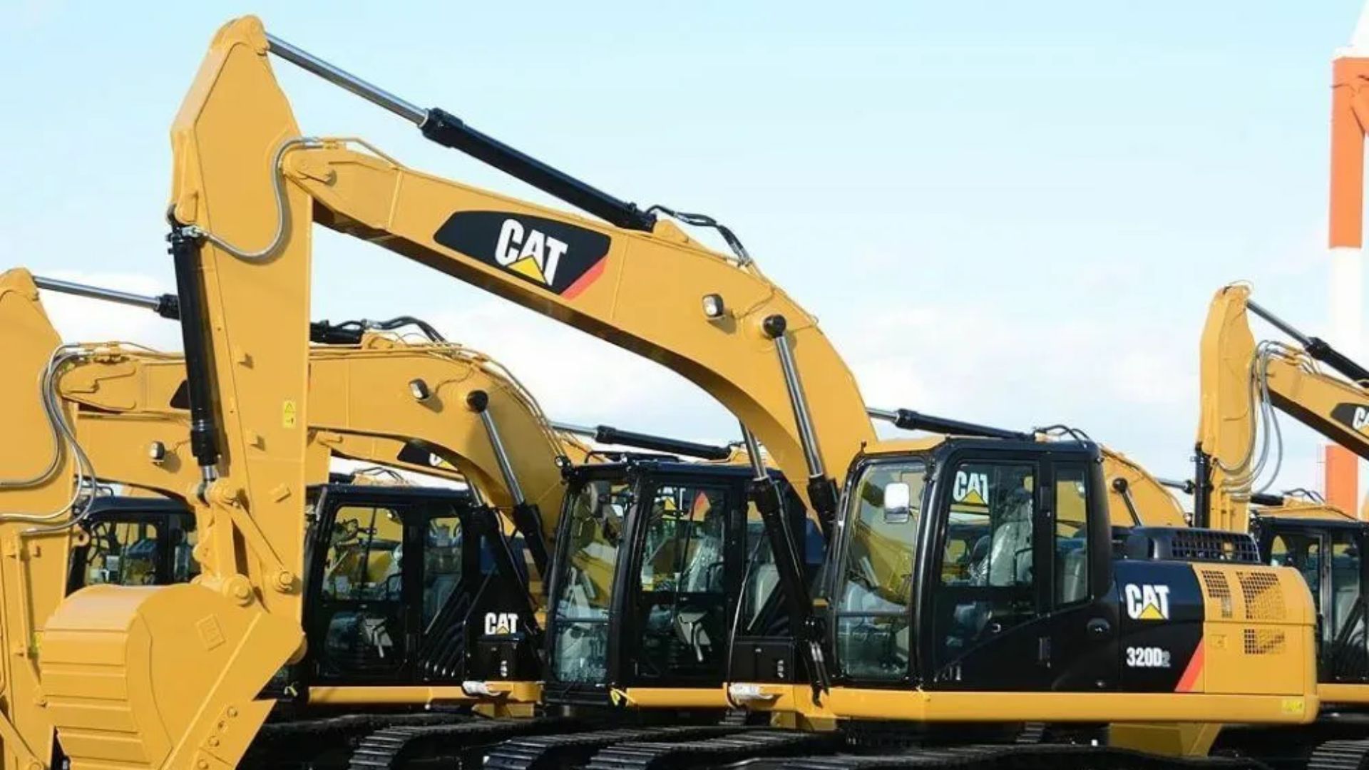 Choosing the Right Equipment Rental Partner