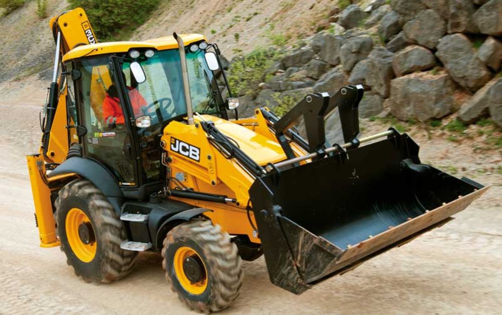 What Factors Should You Evaluate When Choosing a JCB Rental Service?